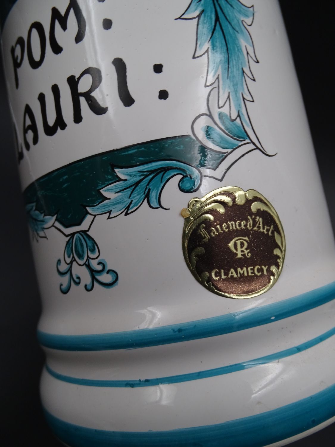 Clamecy earthenware pharmacy pot - Pharmacy Decoration - Medicine