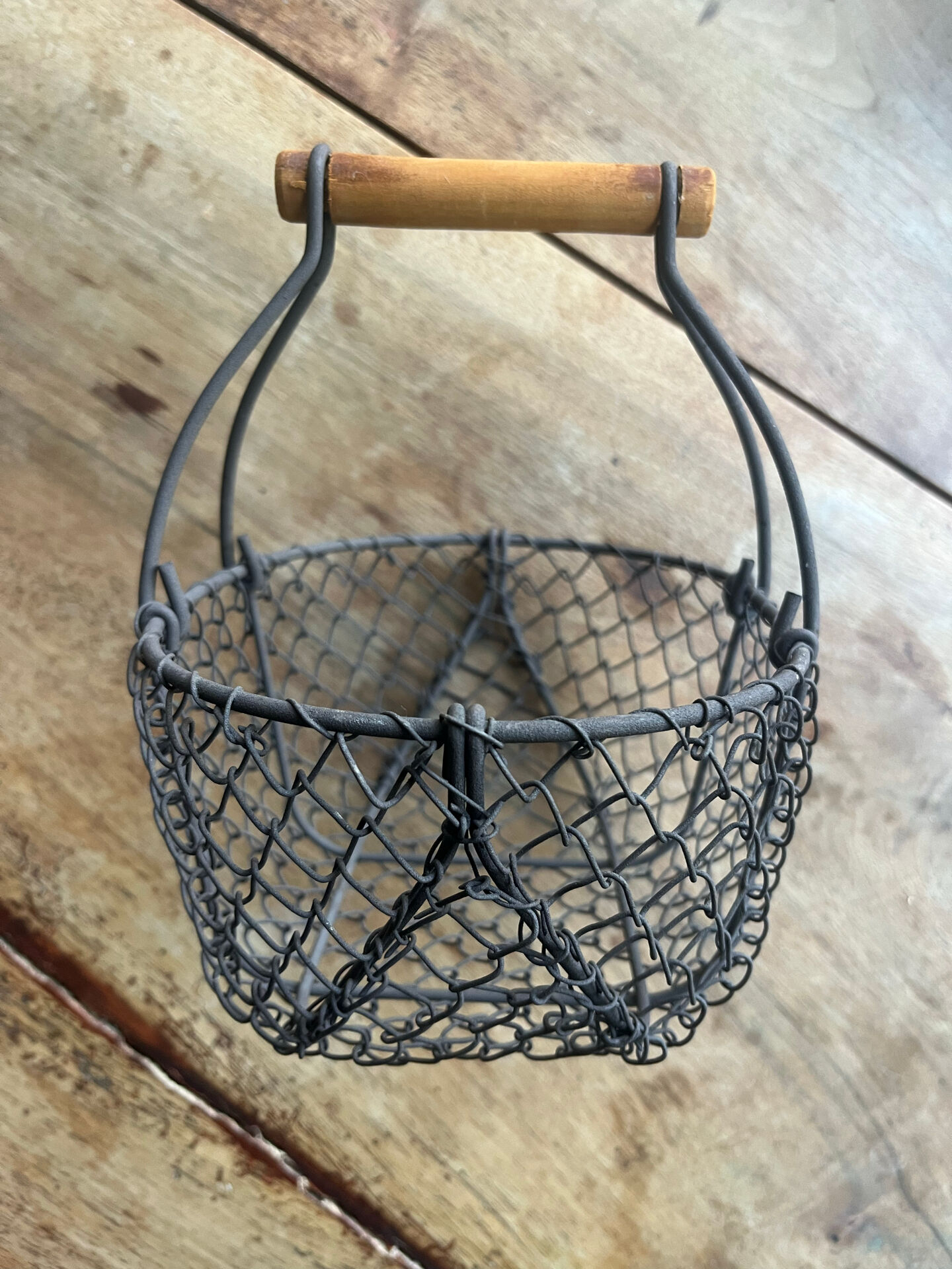 Mini panier en grillage