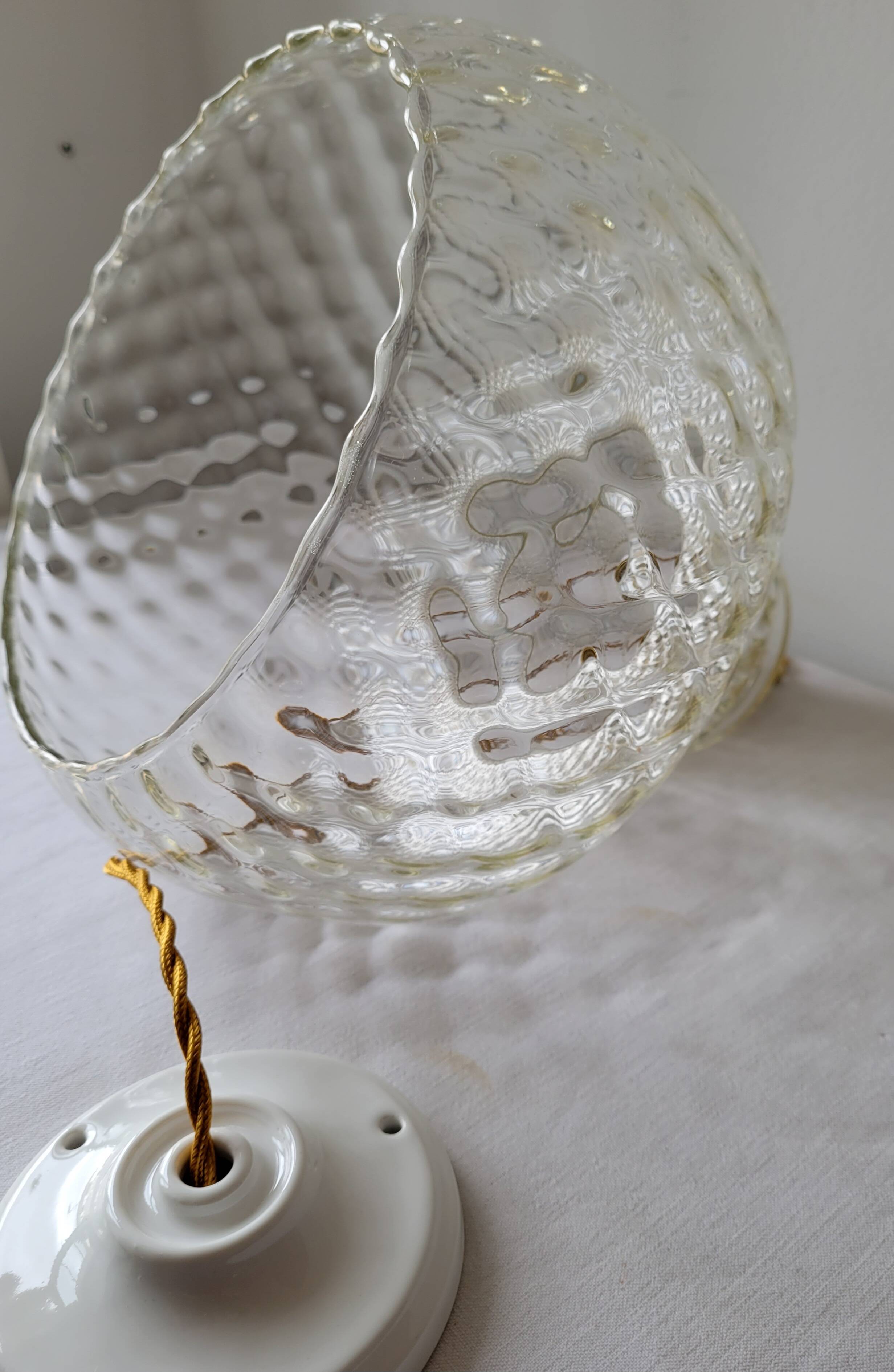Suspension en verre strié 70s