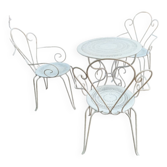 Old wrought iron garden furniture 3 armchairs + 1 table
