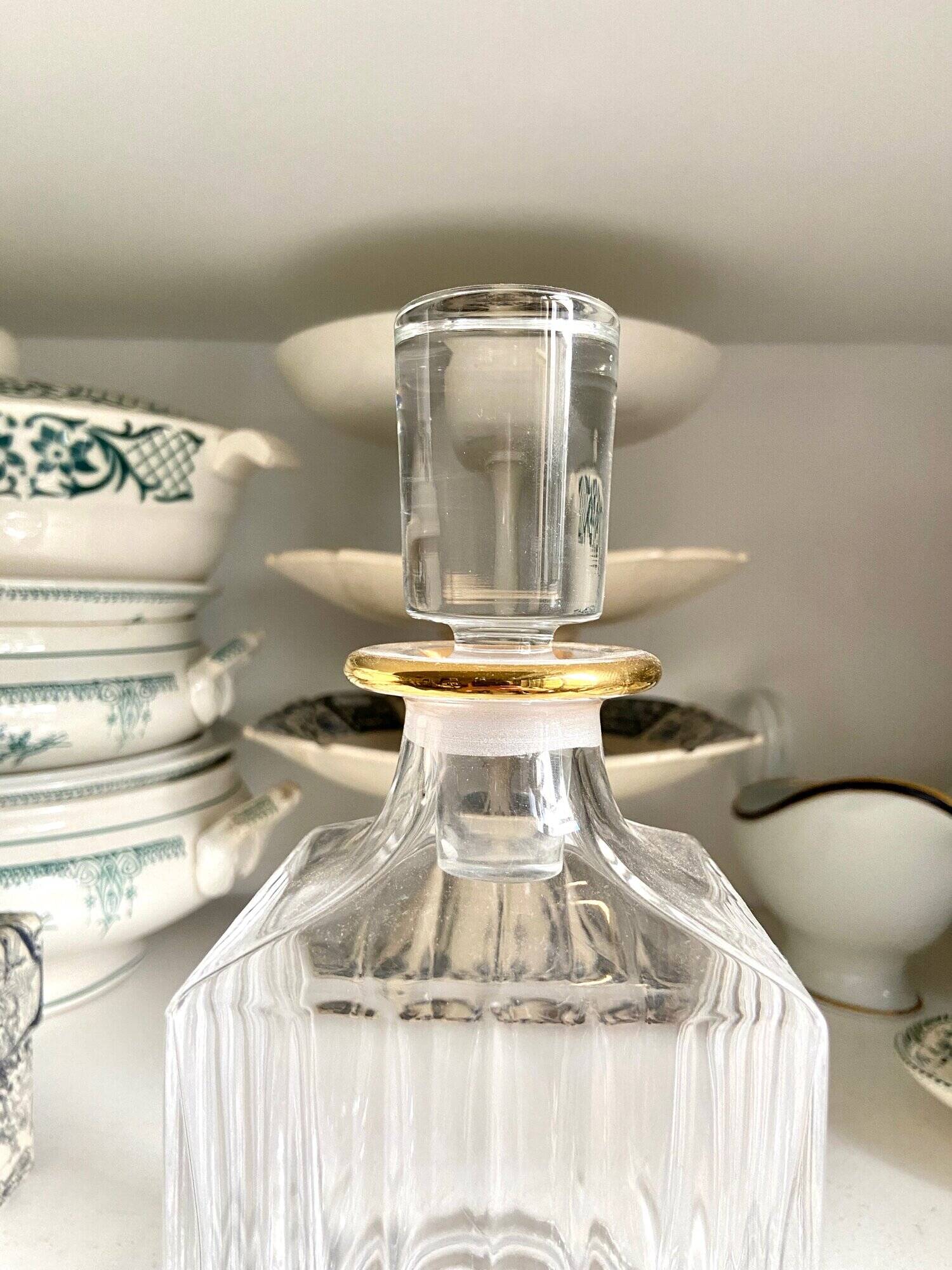 Chiseled crystal whiskey decanter