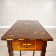Table d'appoint incrustée du 19ème siècle