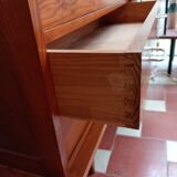 Vintage chest of drawers