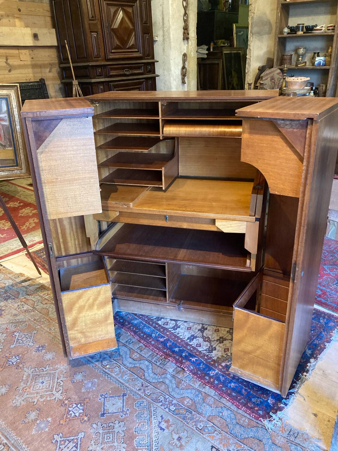 Bureau « magic box «