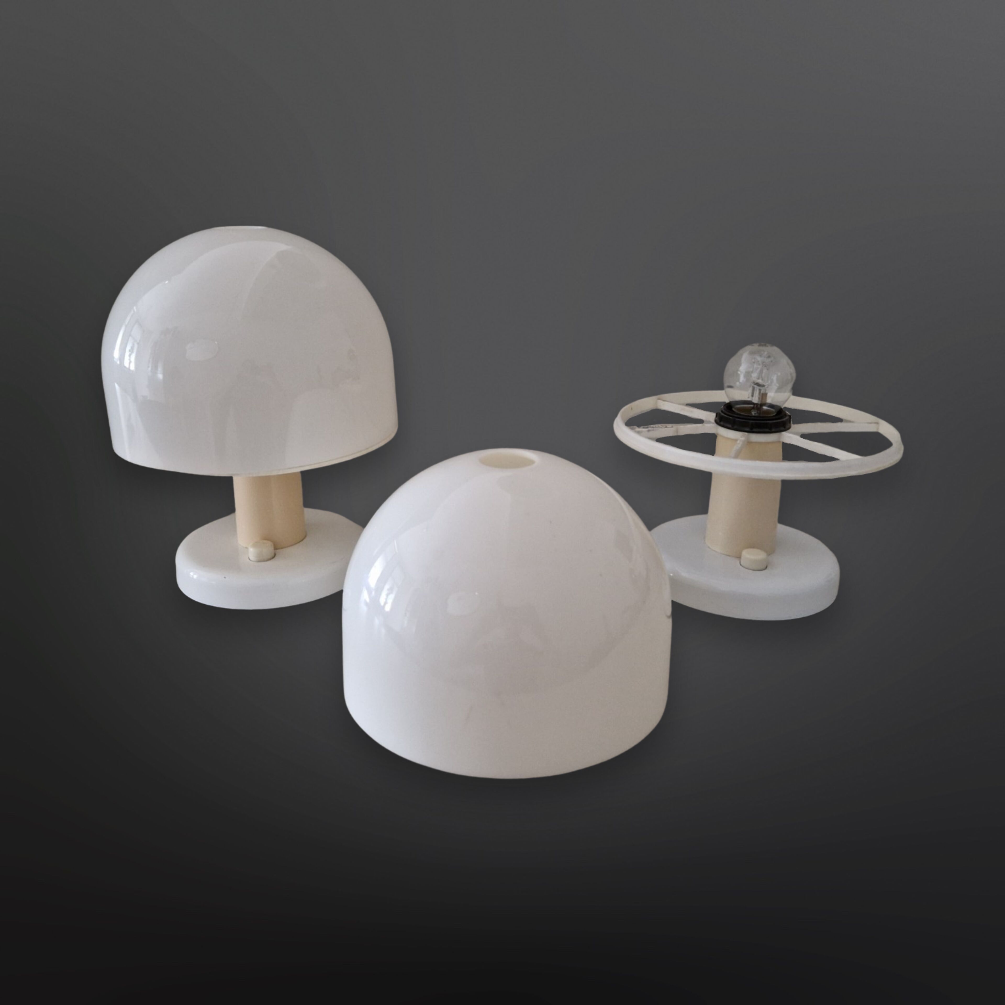 Space age mushroom lamps by Harvey Guzzini, Italy 1960s