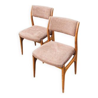 2 Scandinavian chairs