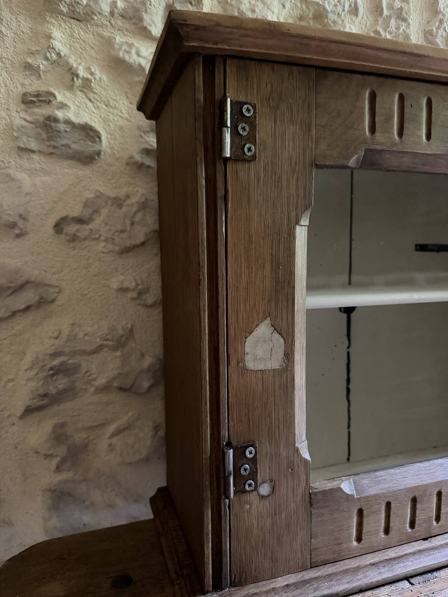 Small vintage display cabinet
