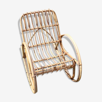 Rocking-chair en rotin vintage enfants