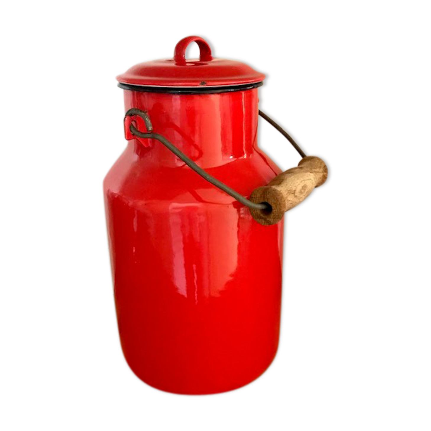 Vintage enamelled milk pot