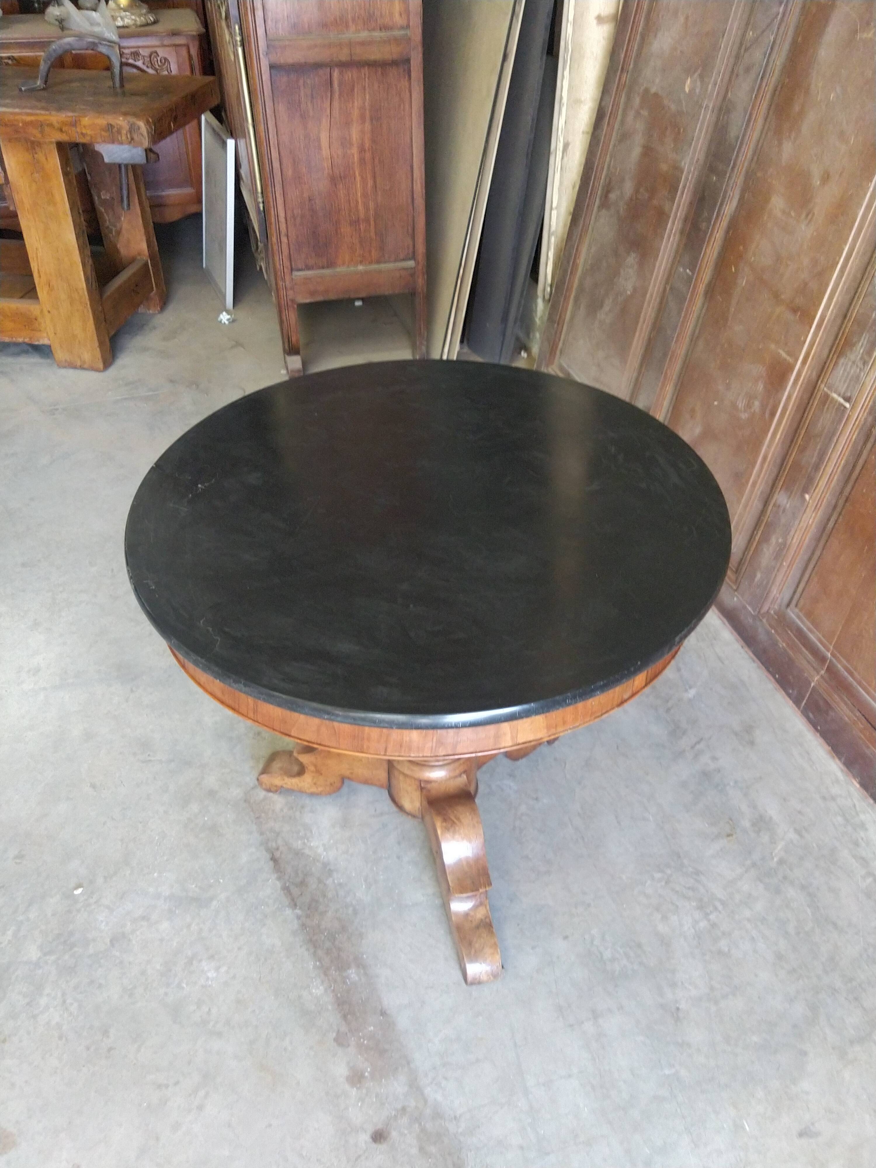 Charles X pedestal table