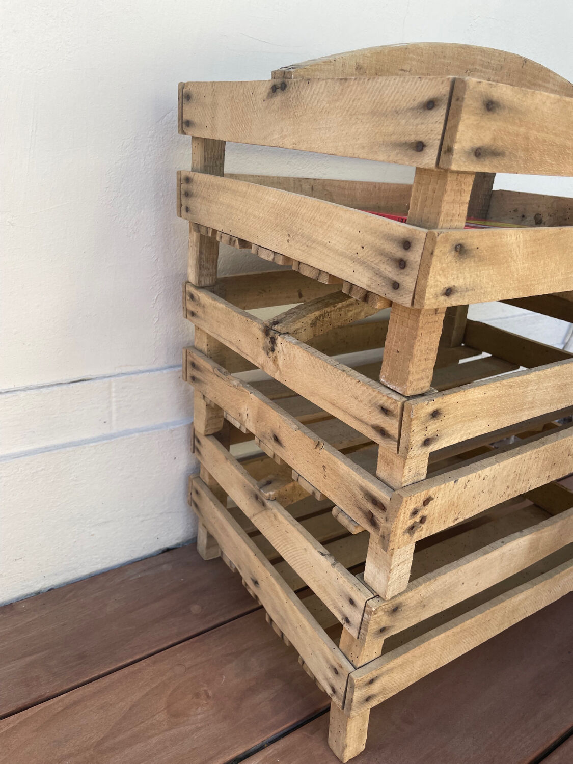 Set of shelves