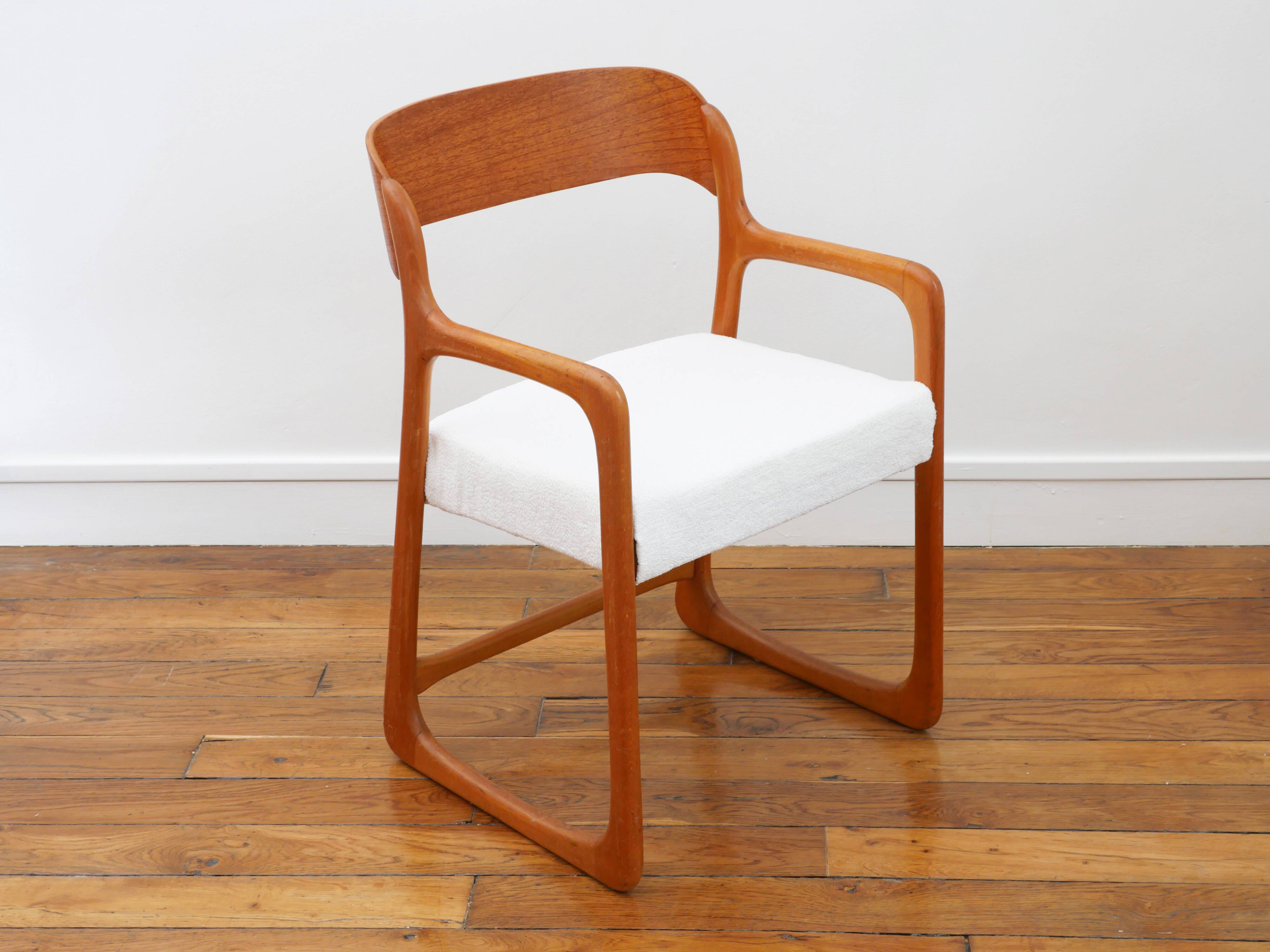 Baumann Sleigh Armchair - Restored - Fabric, foam & straps: new