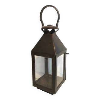 Metal lantern