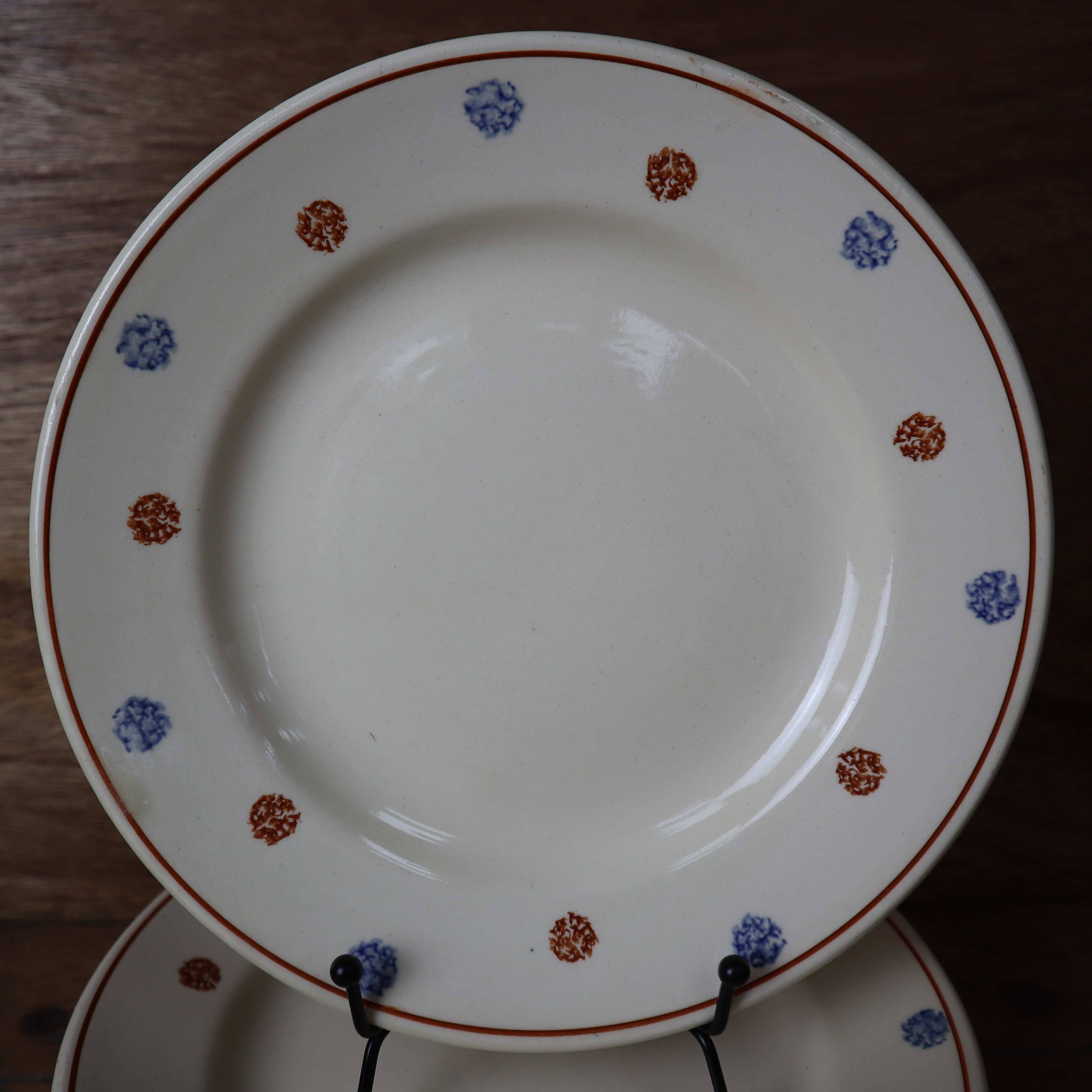 6 old flat plates from Sarreguemines
