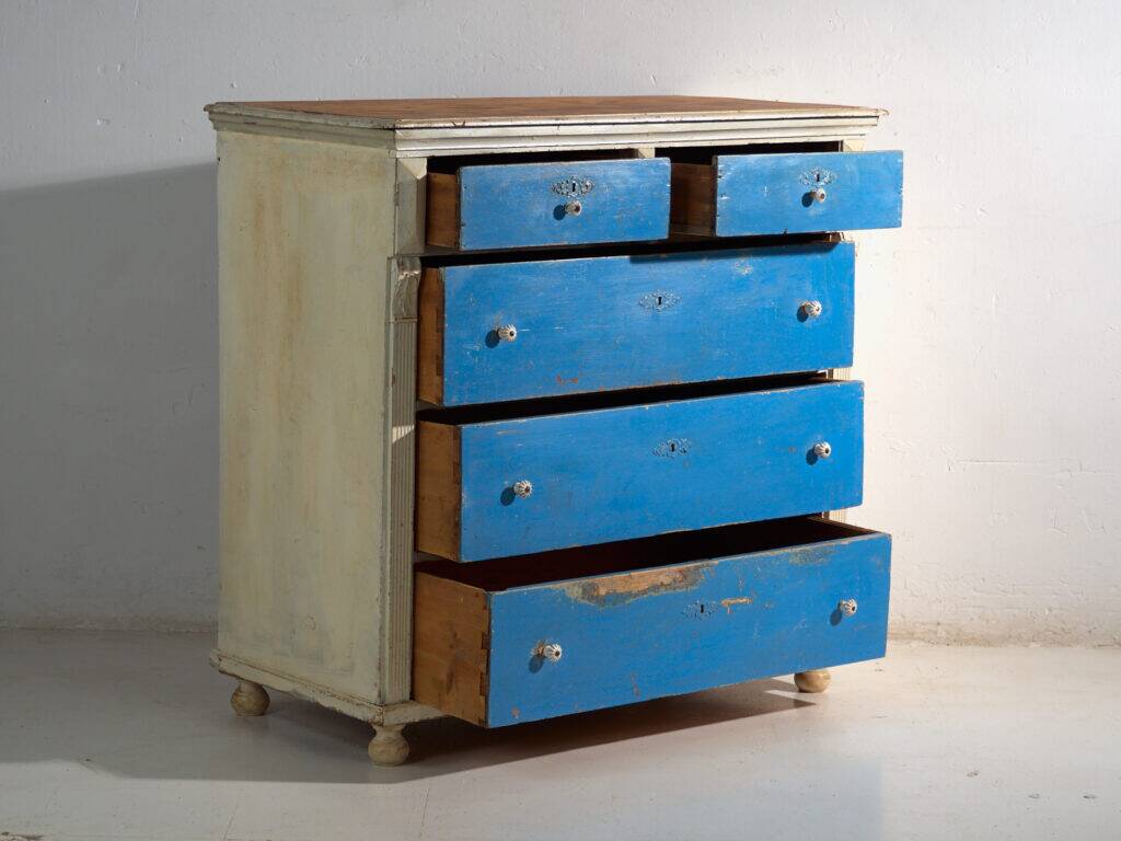Antique painted pine commode – Central Europe, circa 1890