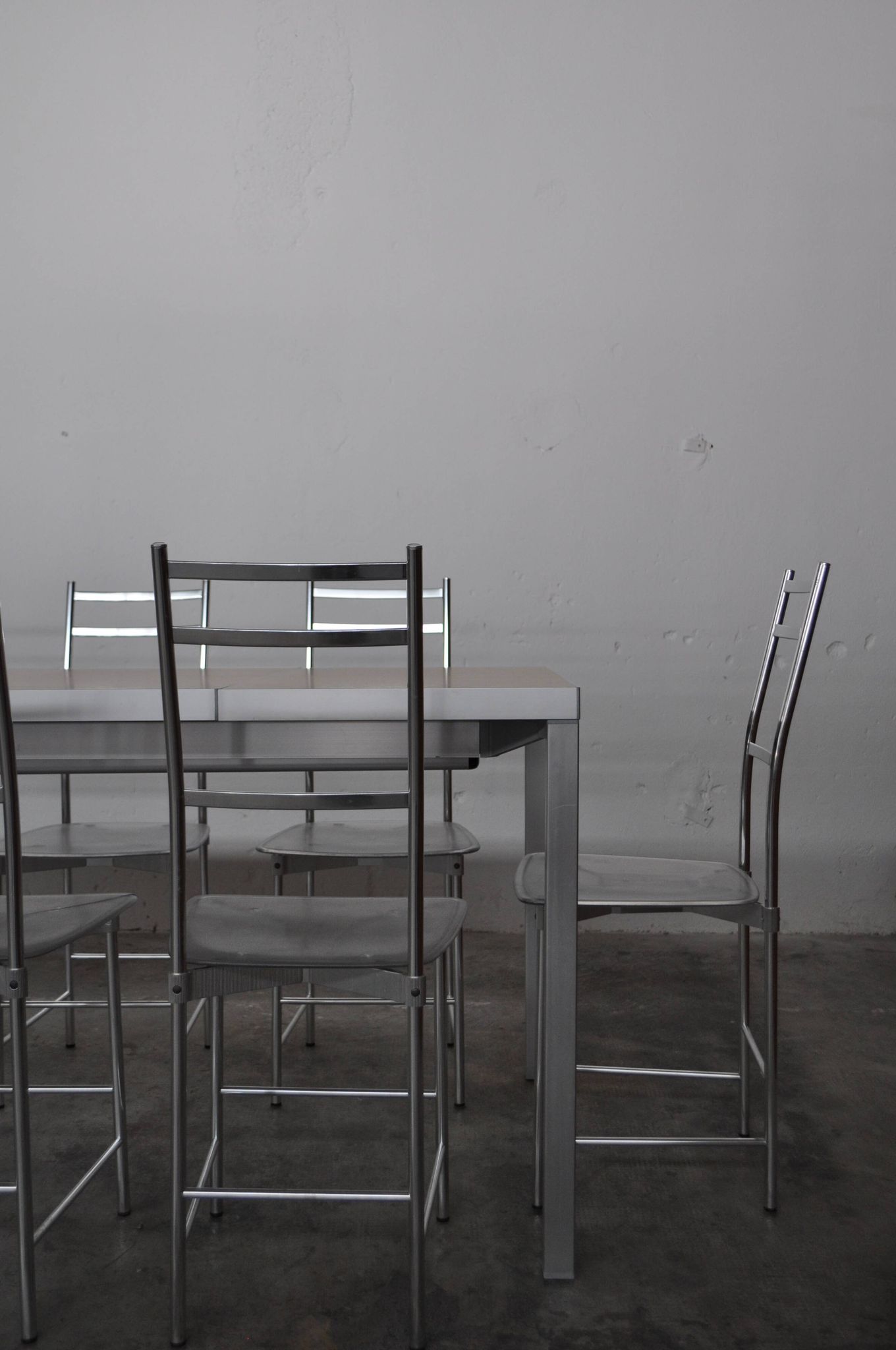Bagutta Table and Aluminum Chairs by Opera Design for Ycami, 1980s, Set of 13