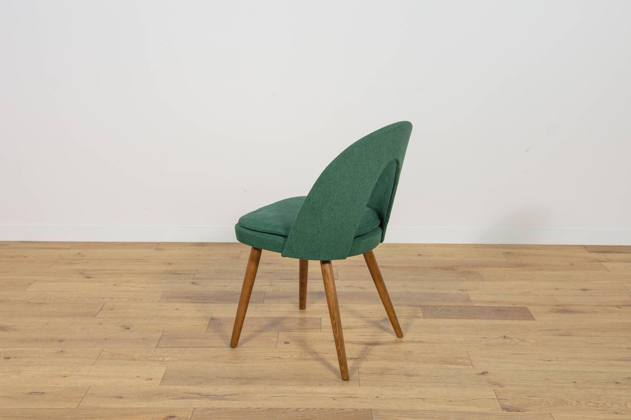 Dining Chairs by Antonín Šuman for Tatra, 1960s, Set of 2