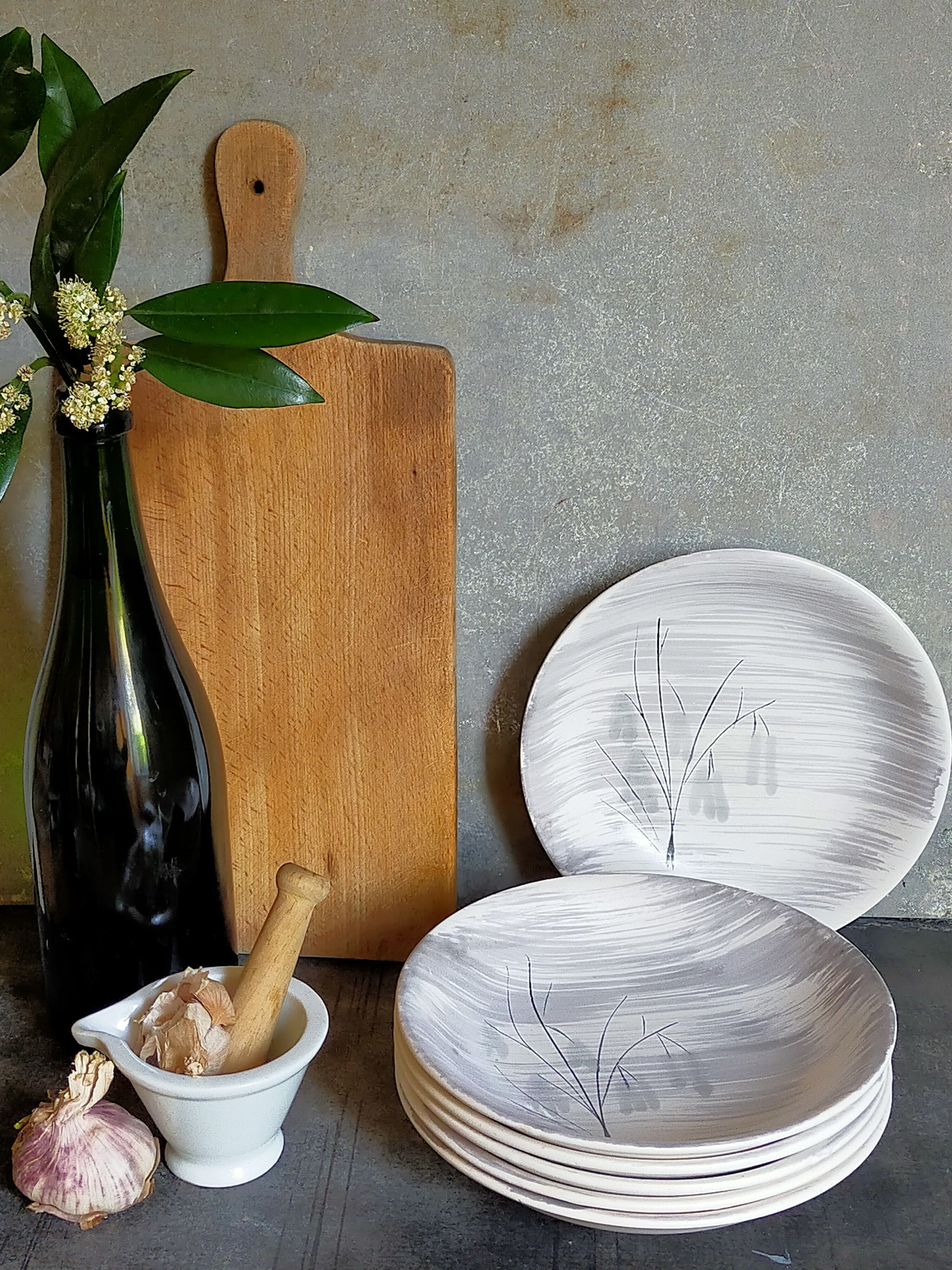 Six assiettes céramique Niderviller service "Chatons" années 50.