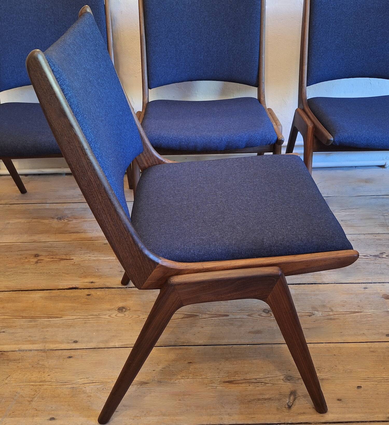 Set of 4 solid teak dining chairs, Denmark 1960s