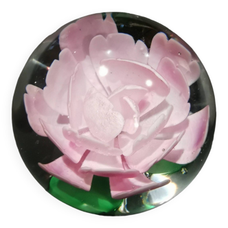 Sulphide paperweight pink flower