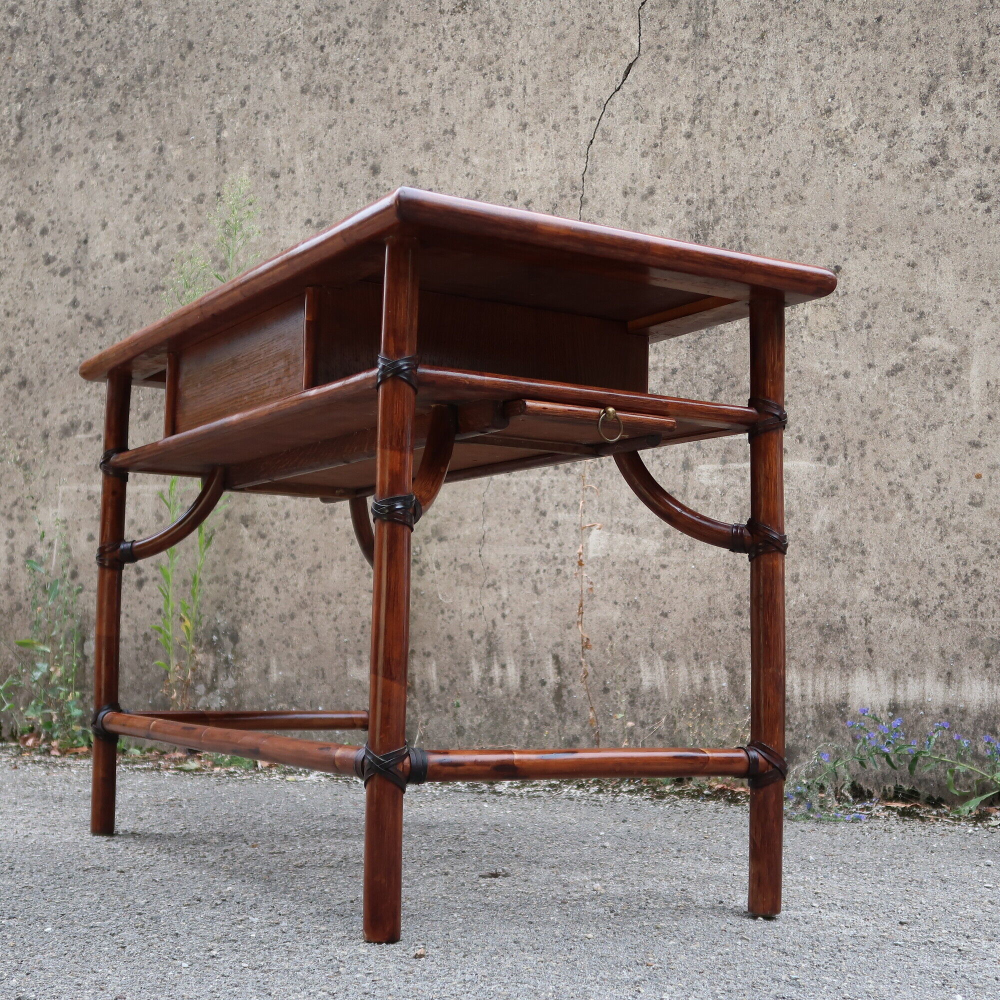Bamboo and wooden desk with right side shelf on slide by Mc Guire 120x60