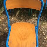 Lot of 11 school chairs from the 70