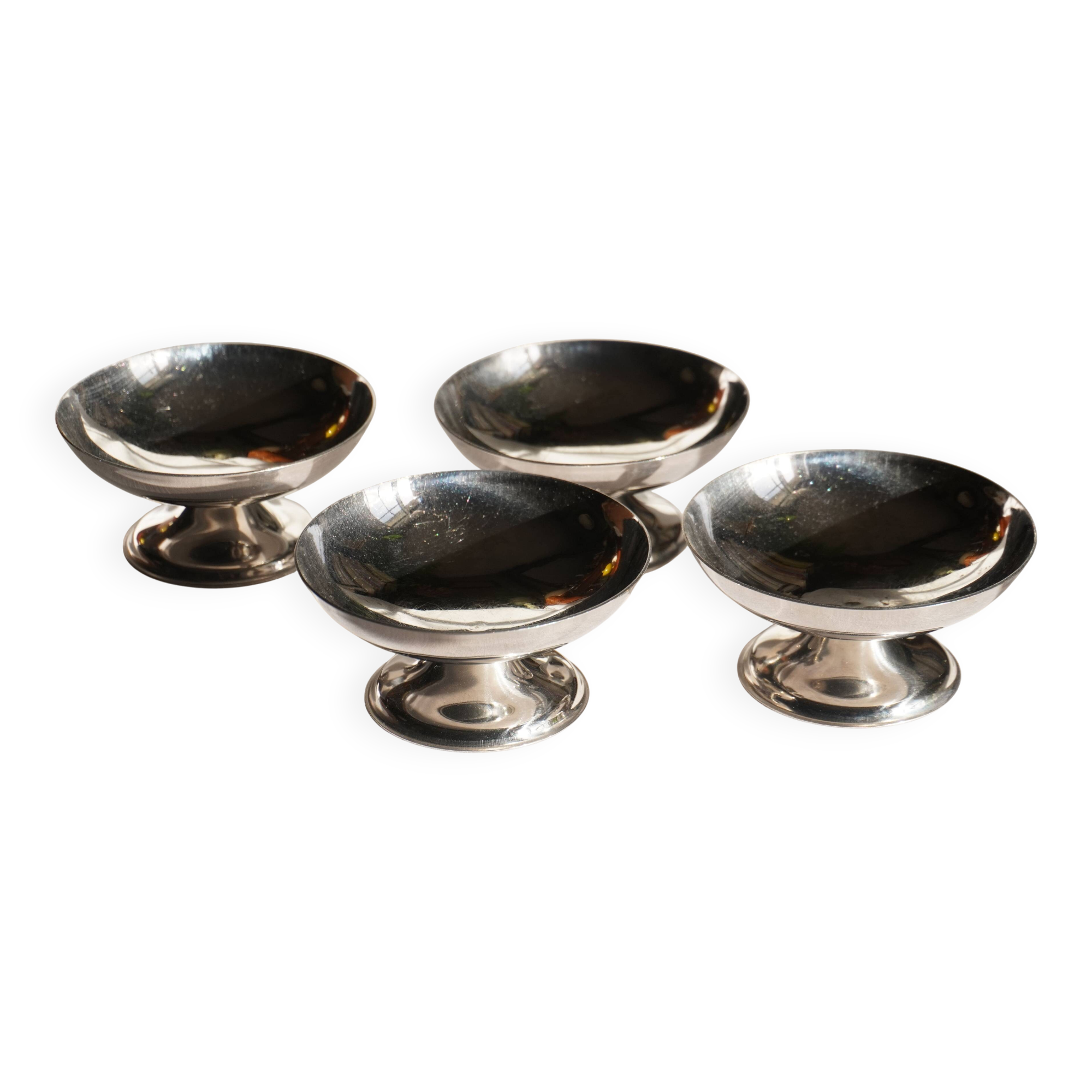 Set of 4 stainless steel ice cream cups, made in France
