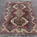 Tapis d'orient caucasien kazak arménien : 1.83 x 1.27 m