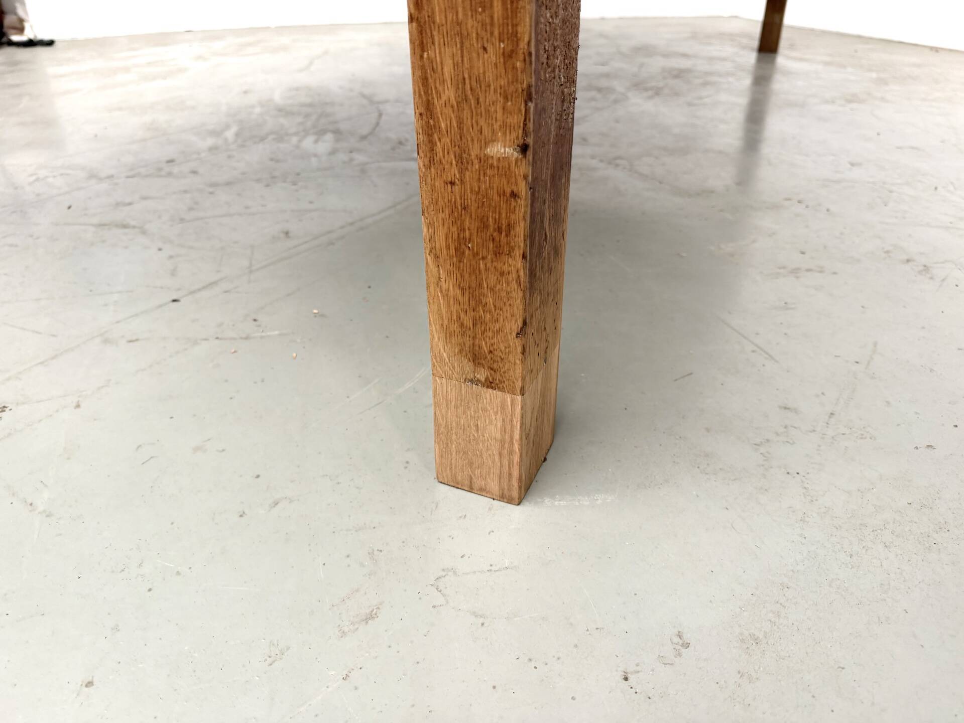 Large brutalist farmhouse table in solid oak from the 1950s.