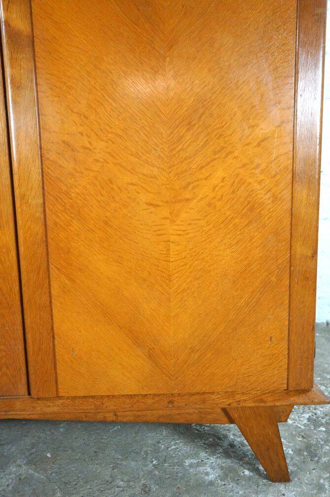 Vintage two-door wardrobe from the 50s, easy to assemble