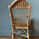 Fauteuil vintage en rotin pour enfant