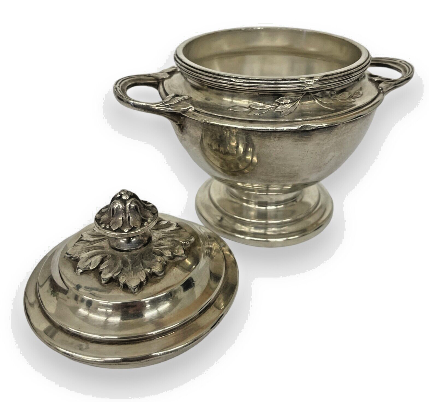 Sucrier en métal argenté Christofle collection Gallia ref 358.014