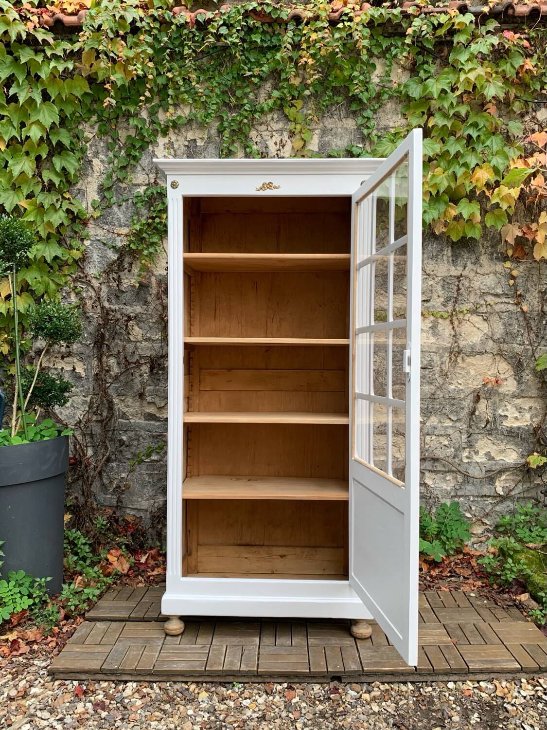 Antique Parisian glass cabinet H150