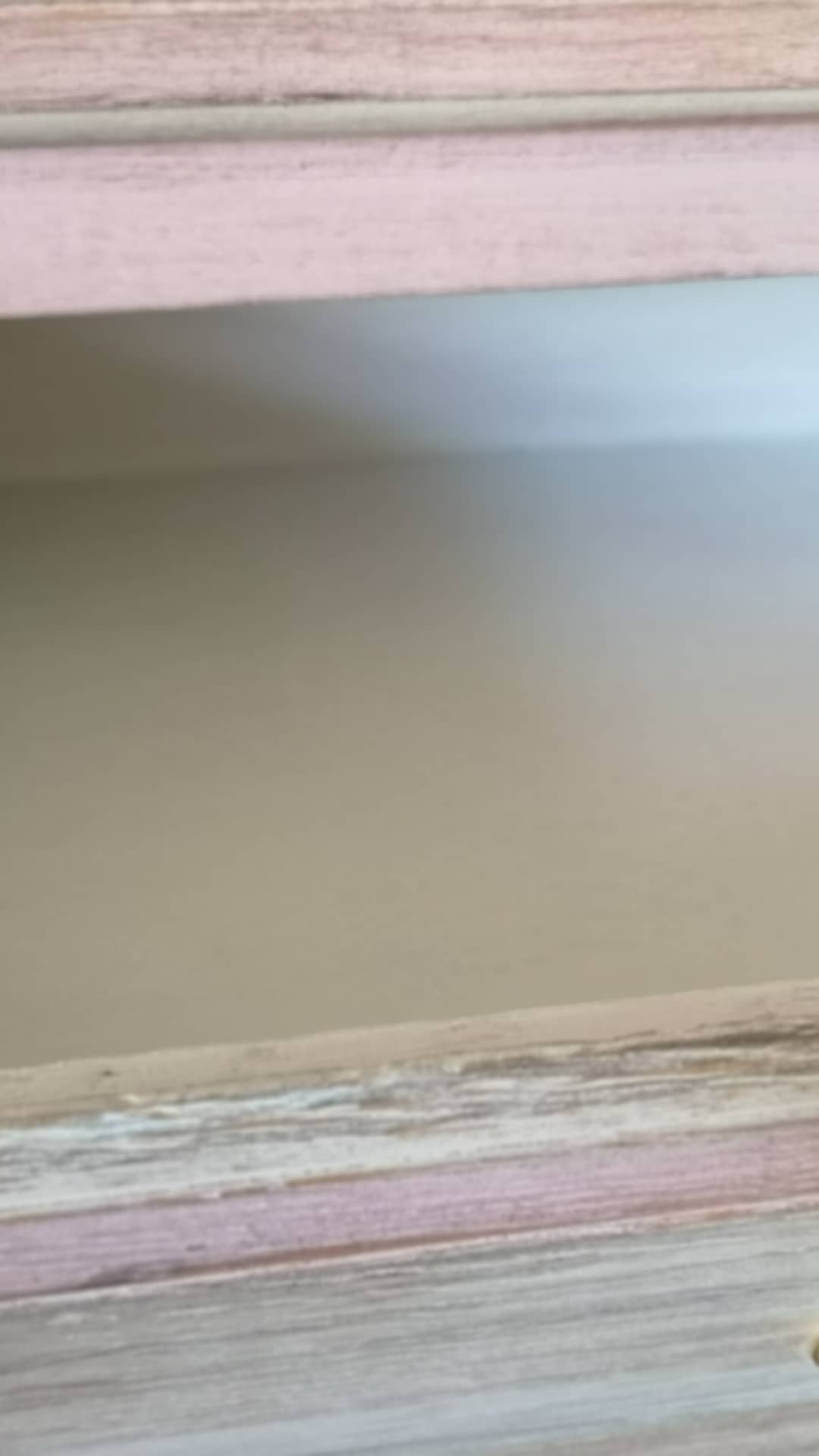 Convenient chiffonnier