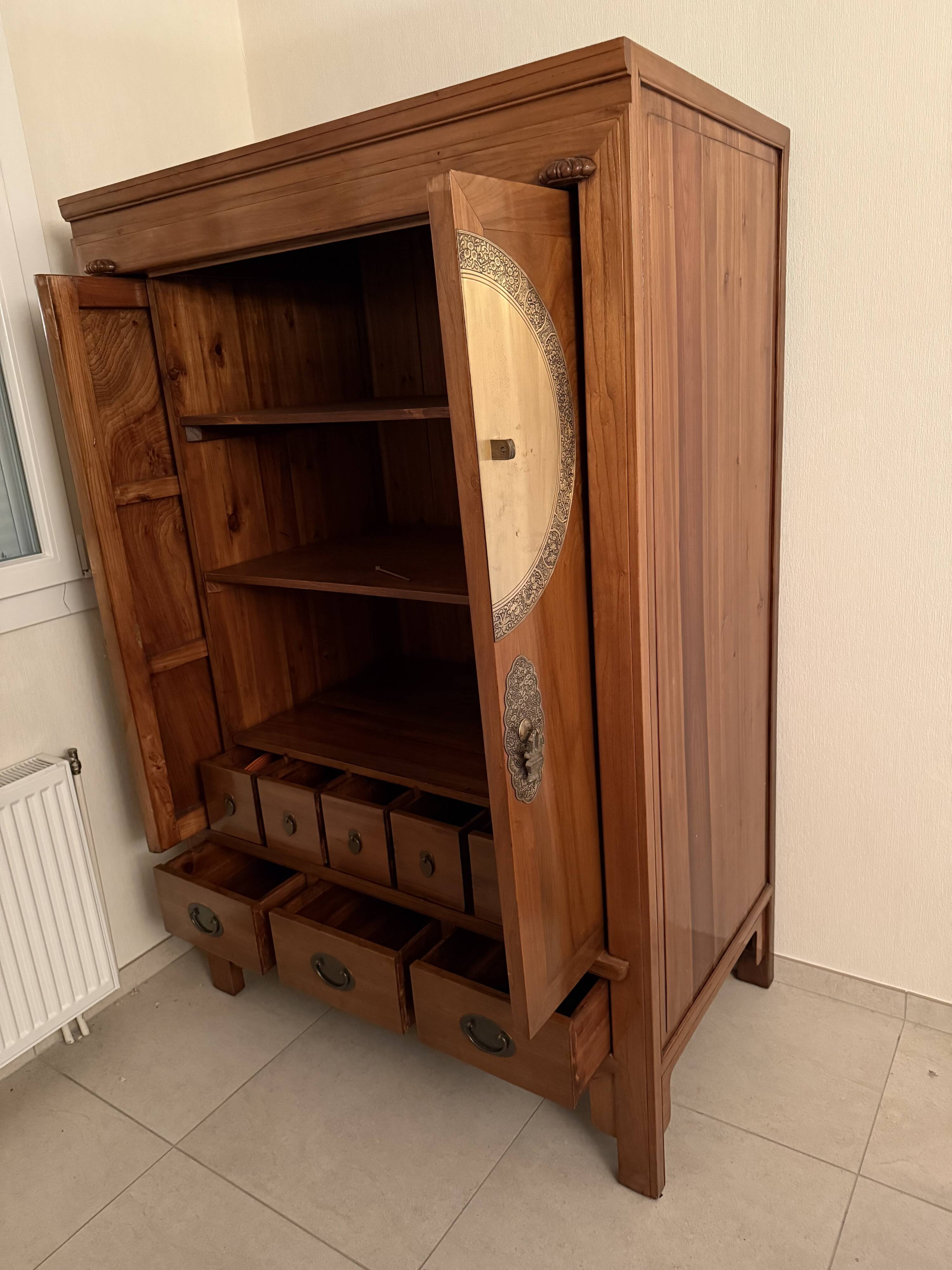 Commode Chinoise 2 portes en bois de Camphre