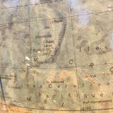 Ancien globe terrestre lumineux mappemonde en verre