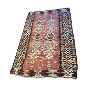tapis Kilim rosé et
