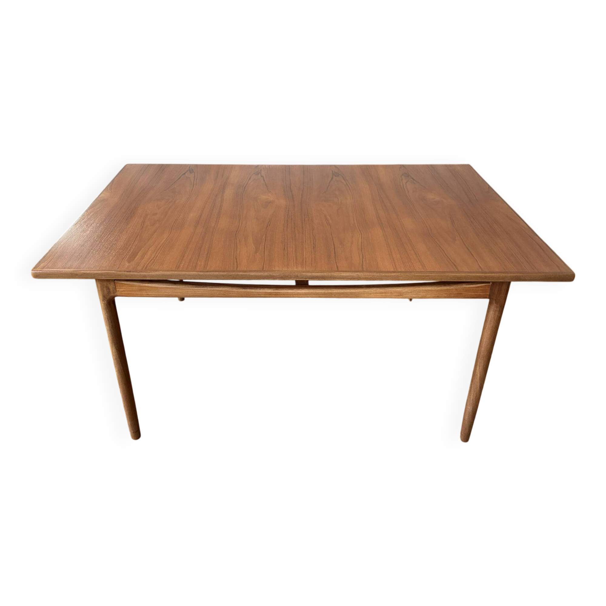 Extendable dining table in teak by Ib Kofod-Larsen