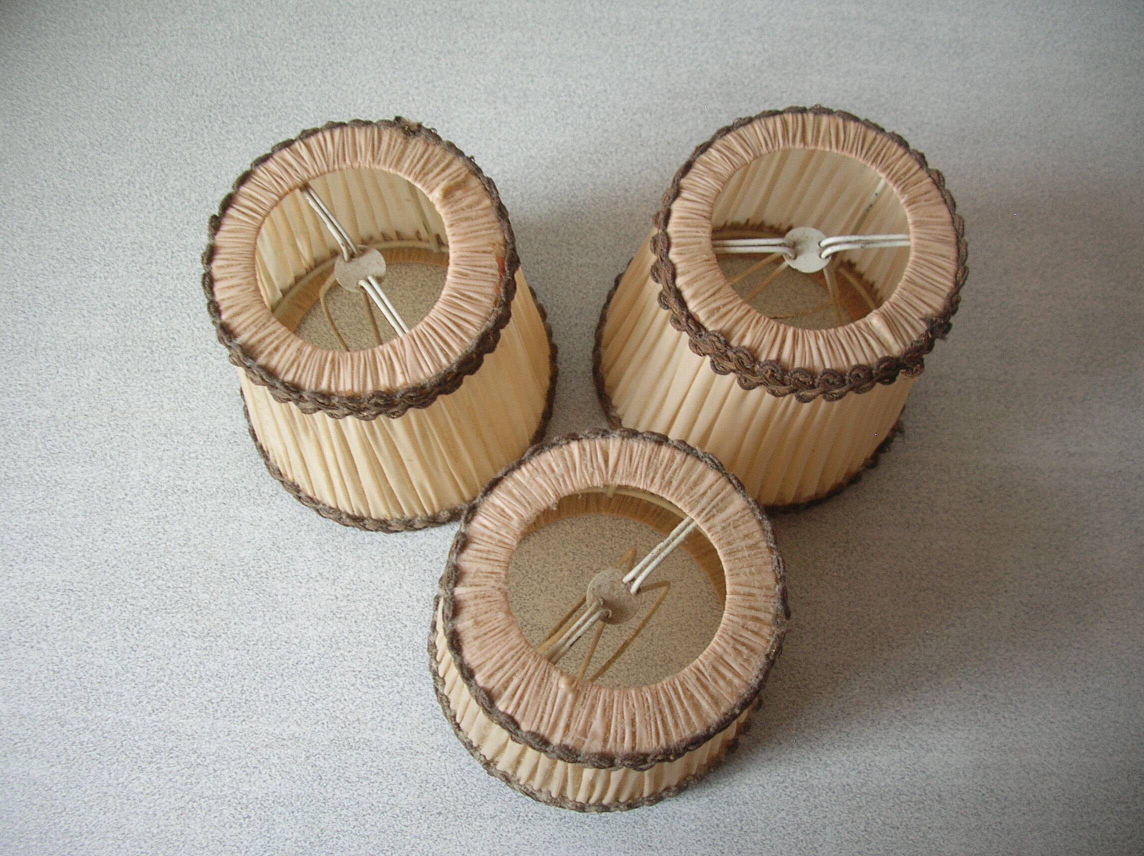 Set of 3 old pleated fabric lampshades clip-on model chandelier lamp lighting fixture n2