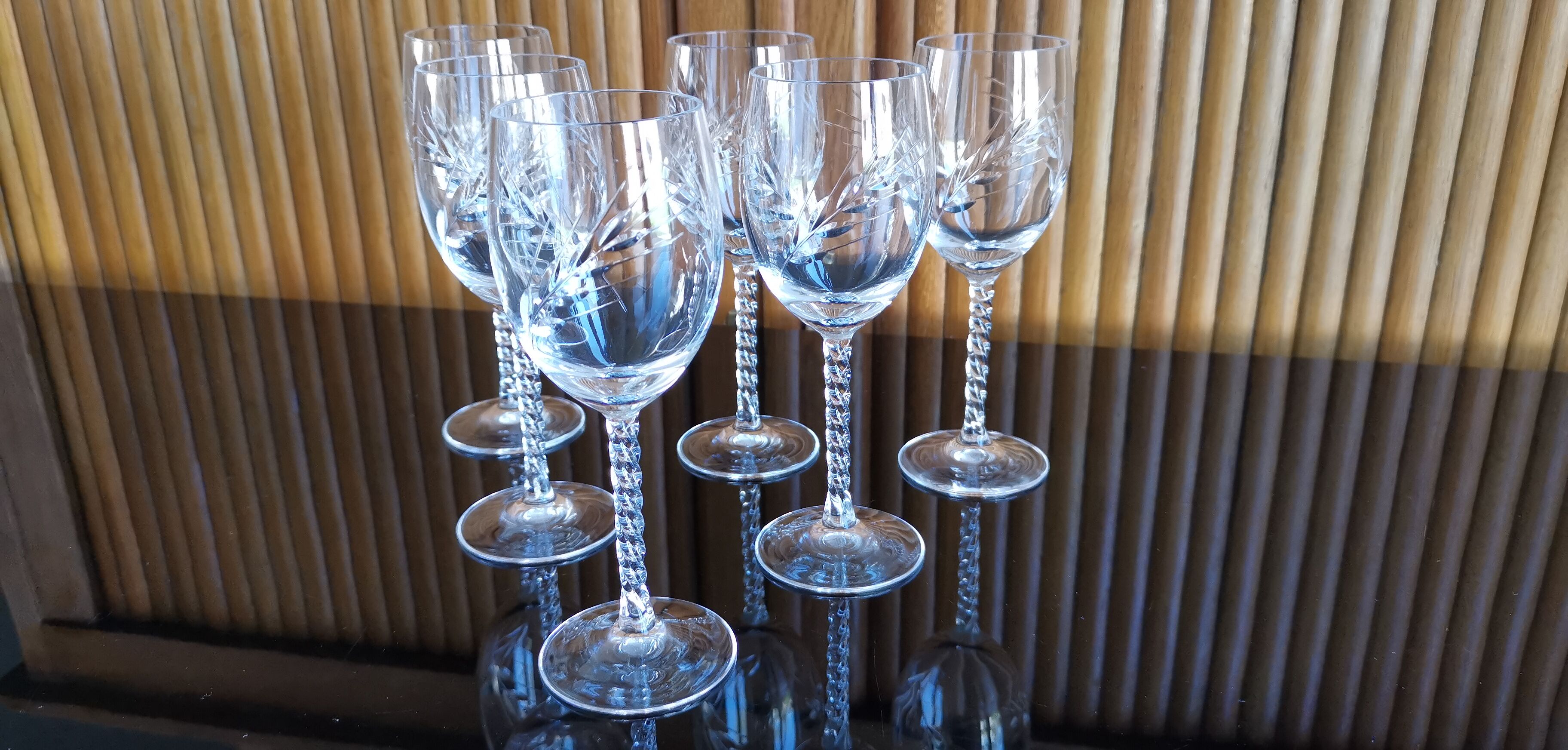 Lot 6 glasses of red wine crystal cut twisted foot Epis Cristal d'Arques