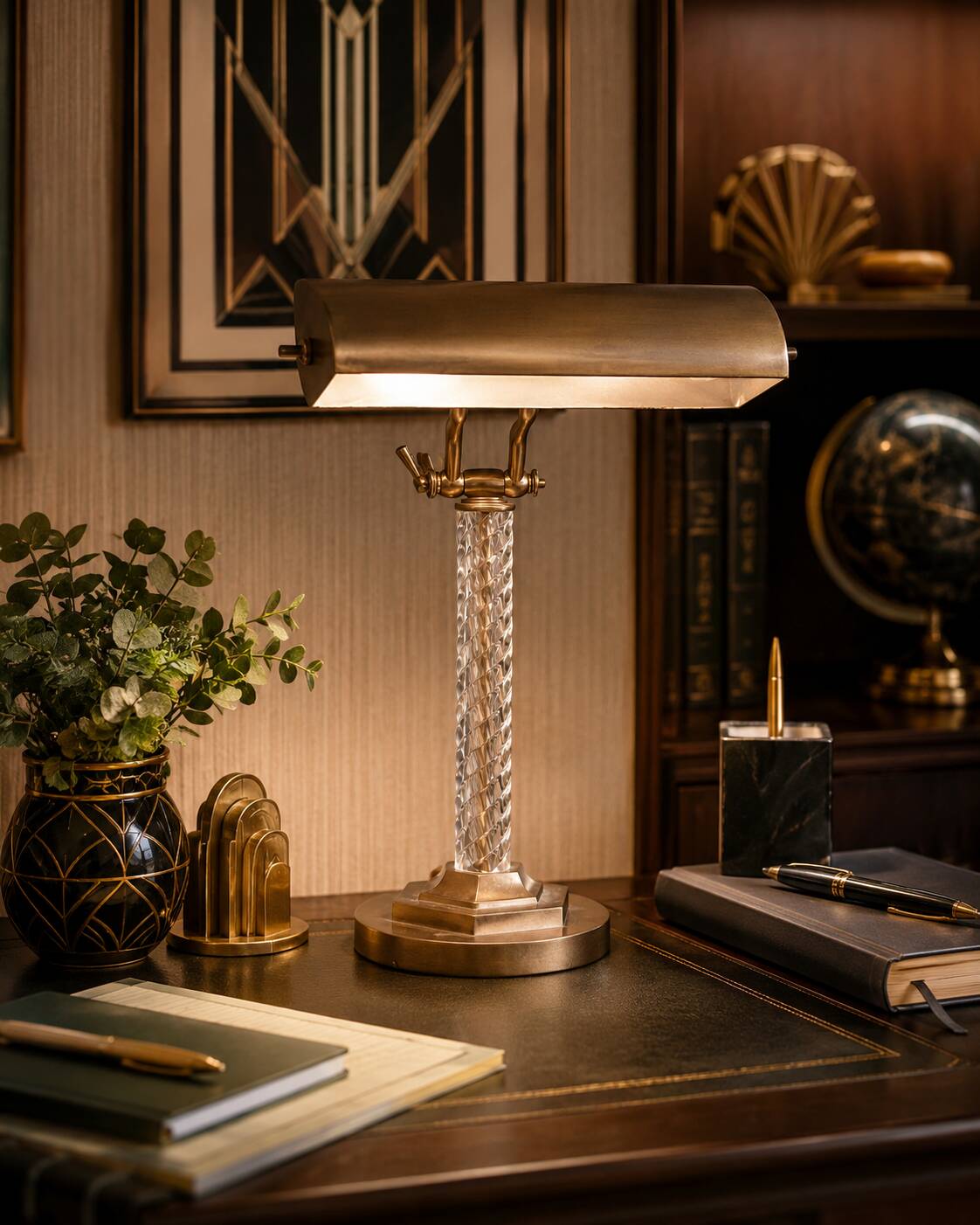 Art Deco desk lamp - vintage notary lamp - Hollywood Regency -