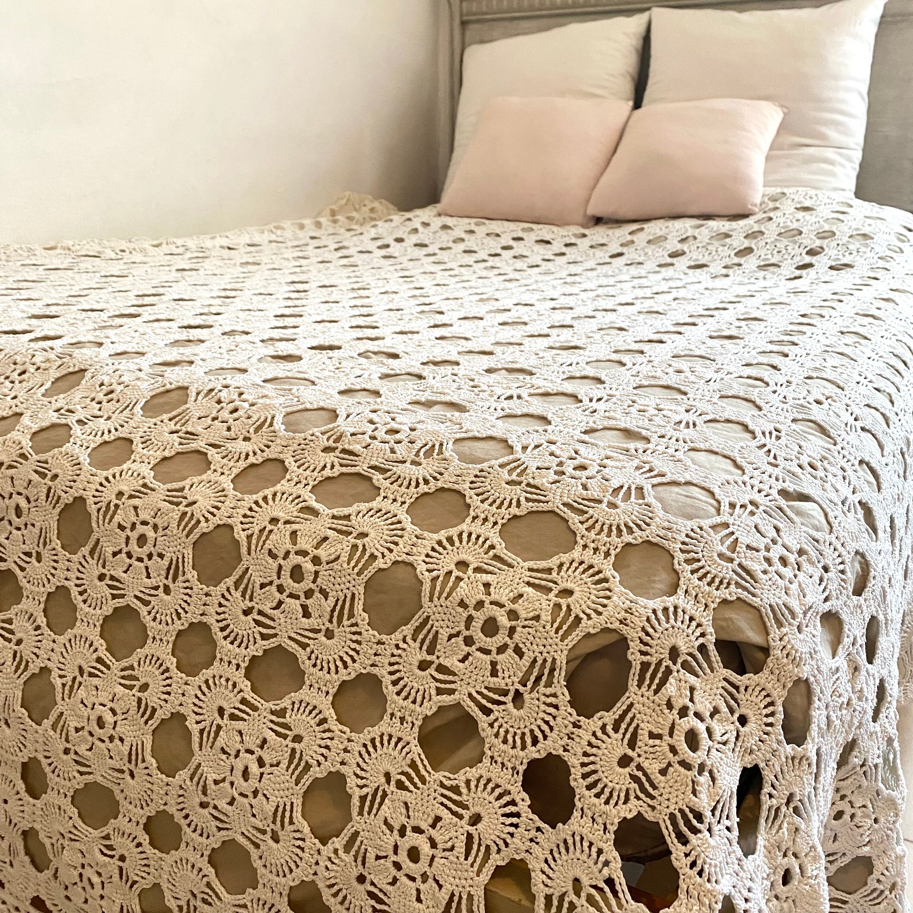 Bohemian crochet bed top