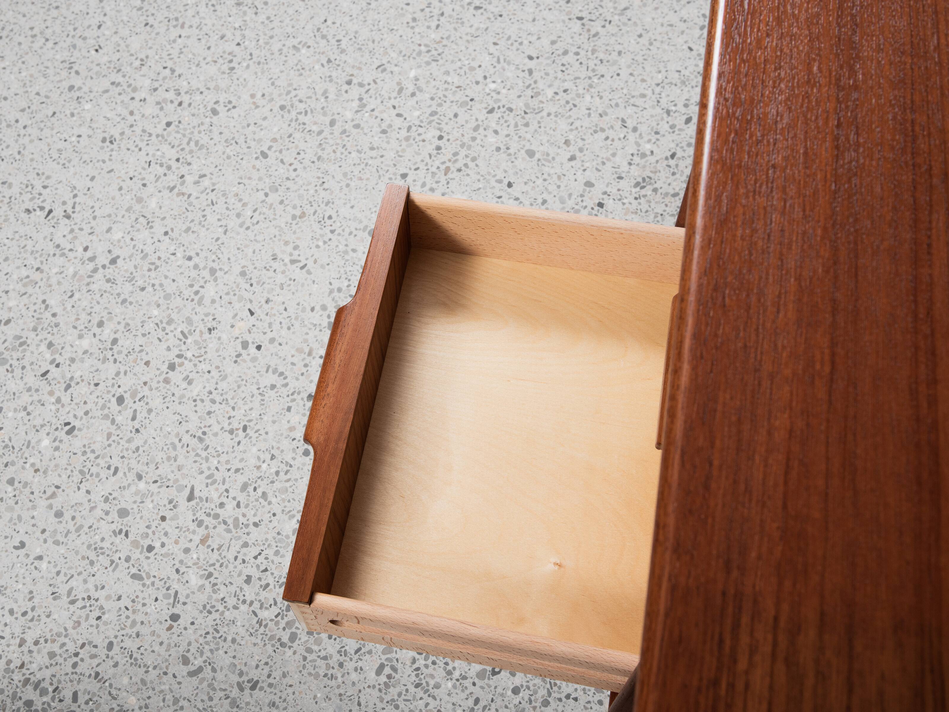 Midcentury Danish desk known Model 75 in teak by Omann Jun 1960s