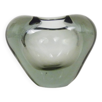 Heart-shaped vase Per Lütken for Holmegaard. Signed and dated 1902