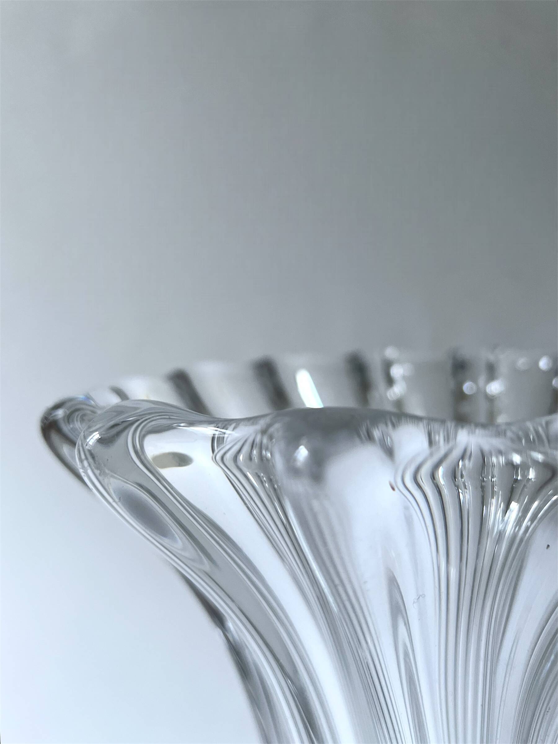 Large crystal vase from Vannes, French crystal factory, 1970