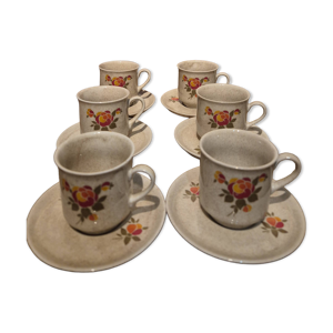 tasses et sous- yasses