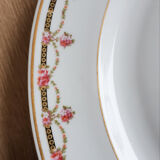 Flat plates (6) in Limoges porcelain