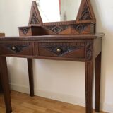 Art Deco style hairdresser