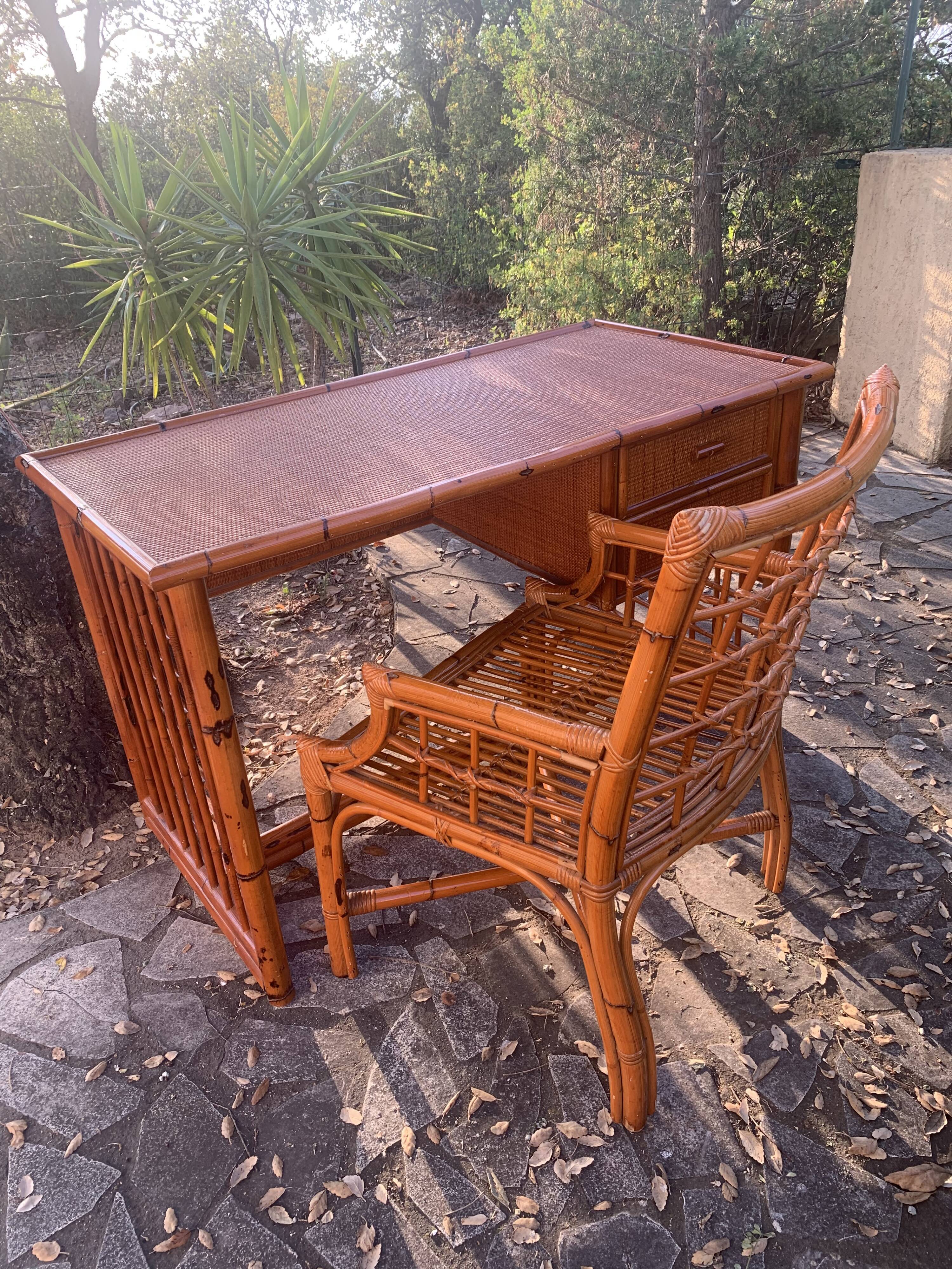 Desk and armchair rattan and vintage bamboo