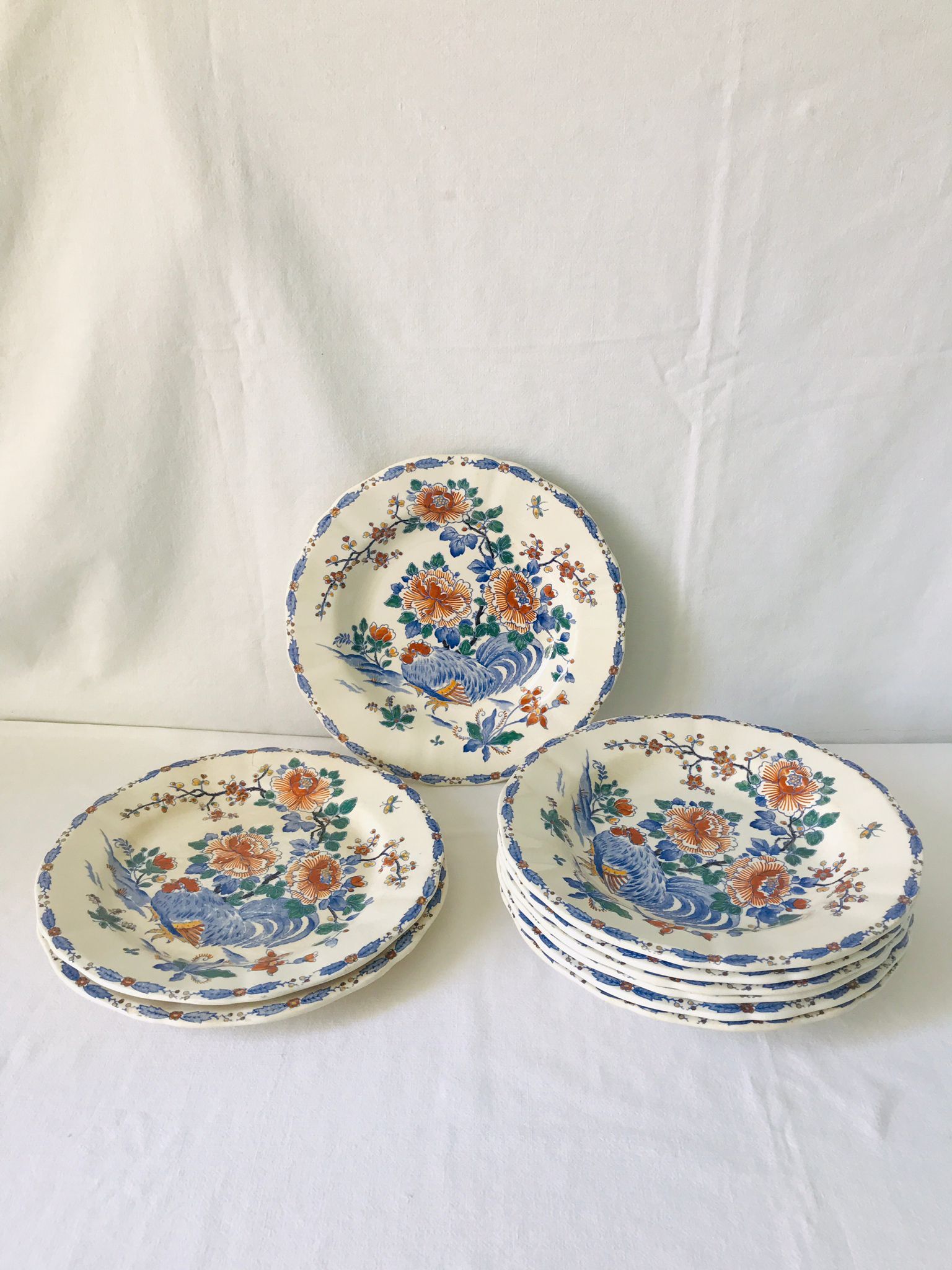 Plates earthen of Gien model Rooster and peony